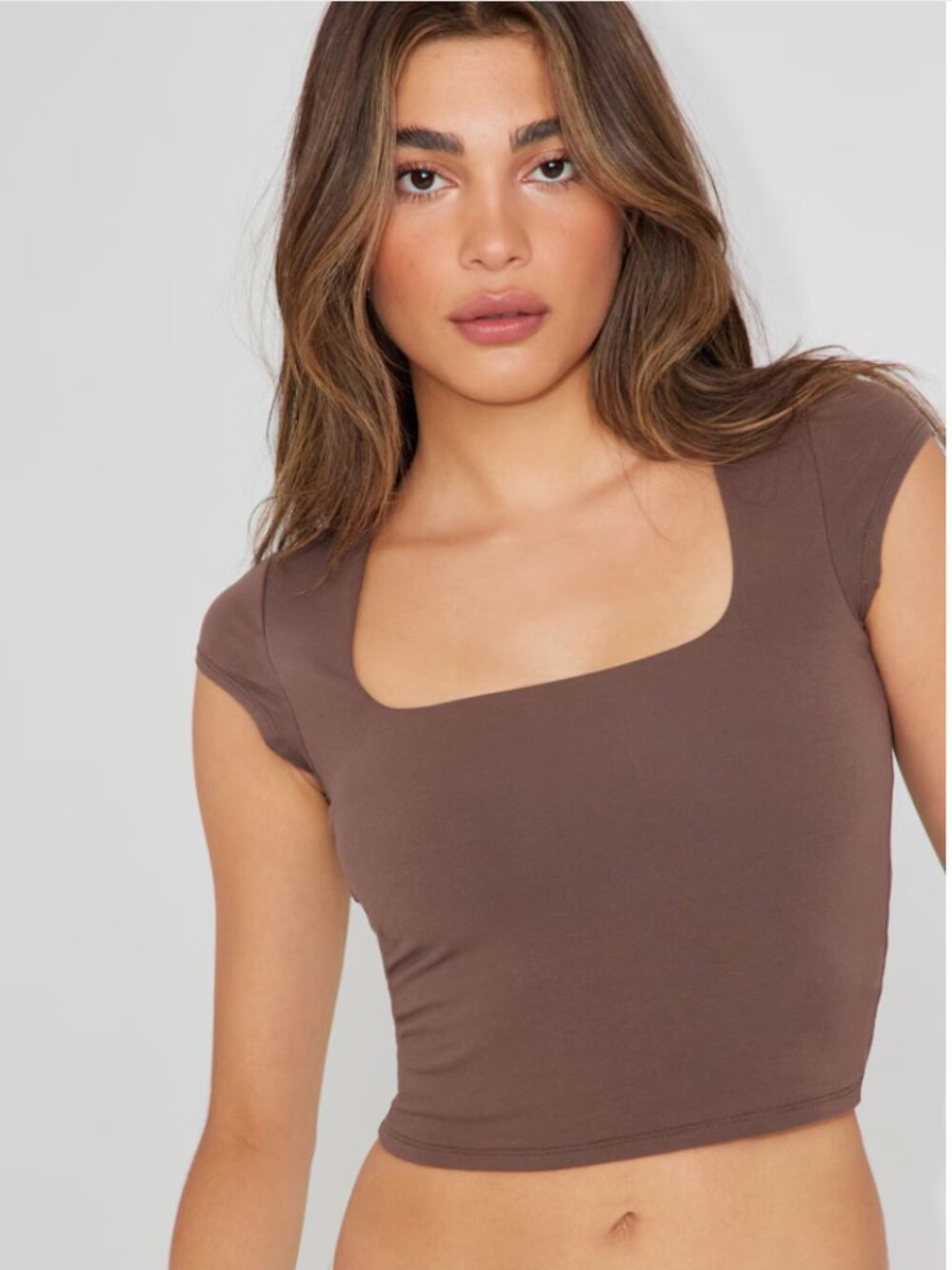 GARAGE PORTIA SQUARE NECKLINE TEE